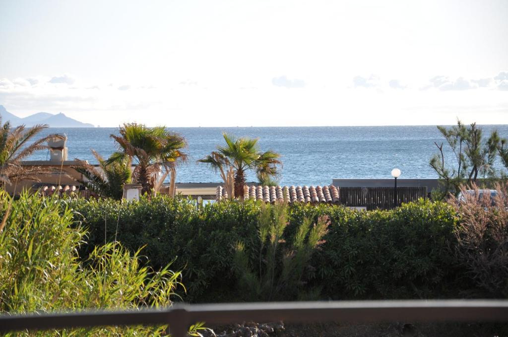 Hôtel de la Vierge Noire Sainte-Maxime Buitenkant foto